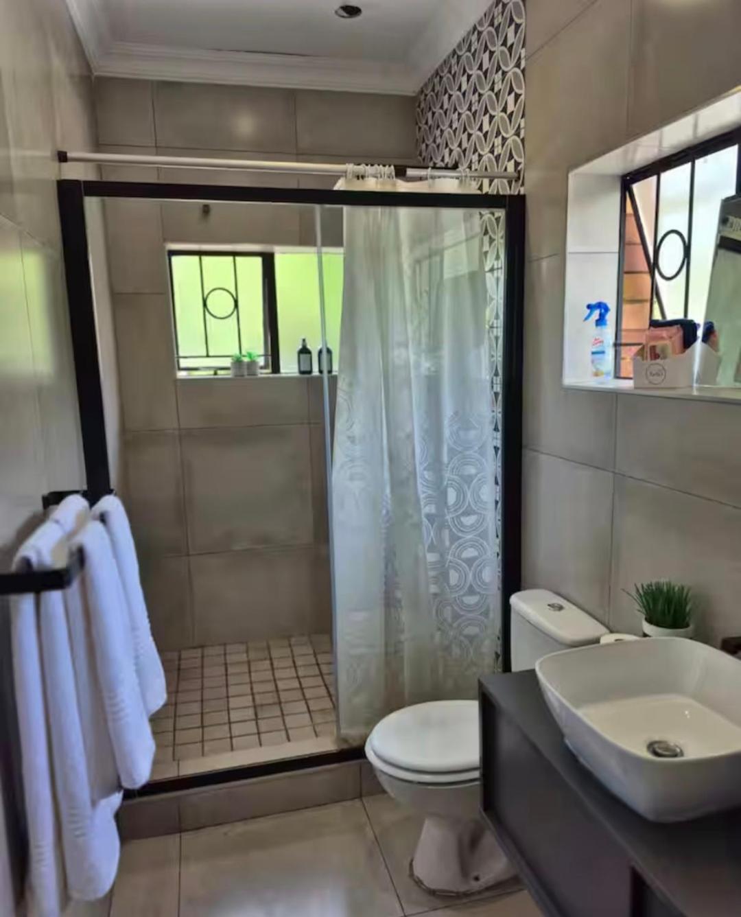The Mighty Sleep Apartment พริทอเรีย ภายนอก รูปภาพ